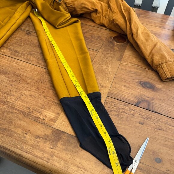 skea Paris/Vail Full Ski Suit rusty orange in color - Picture 8 of 13